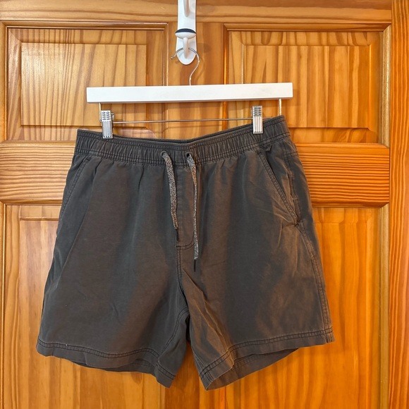 Boutique Brand Size Medium Grey Shorts - Picture 8 of 8